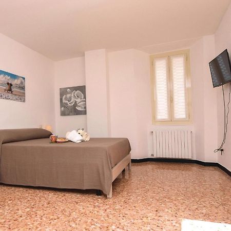 Amazing Apartment In Albenga With Wifi Eksteriør billede